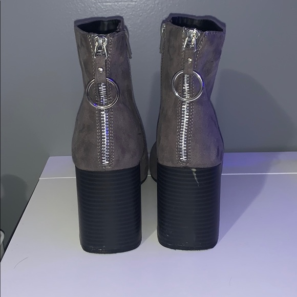 Grey Booties - Picture 2 of 4